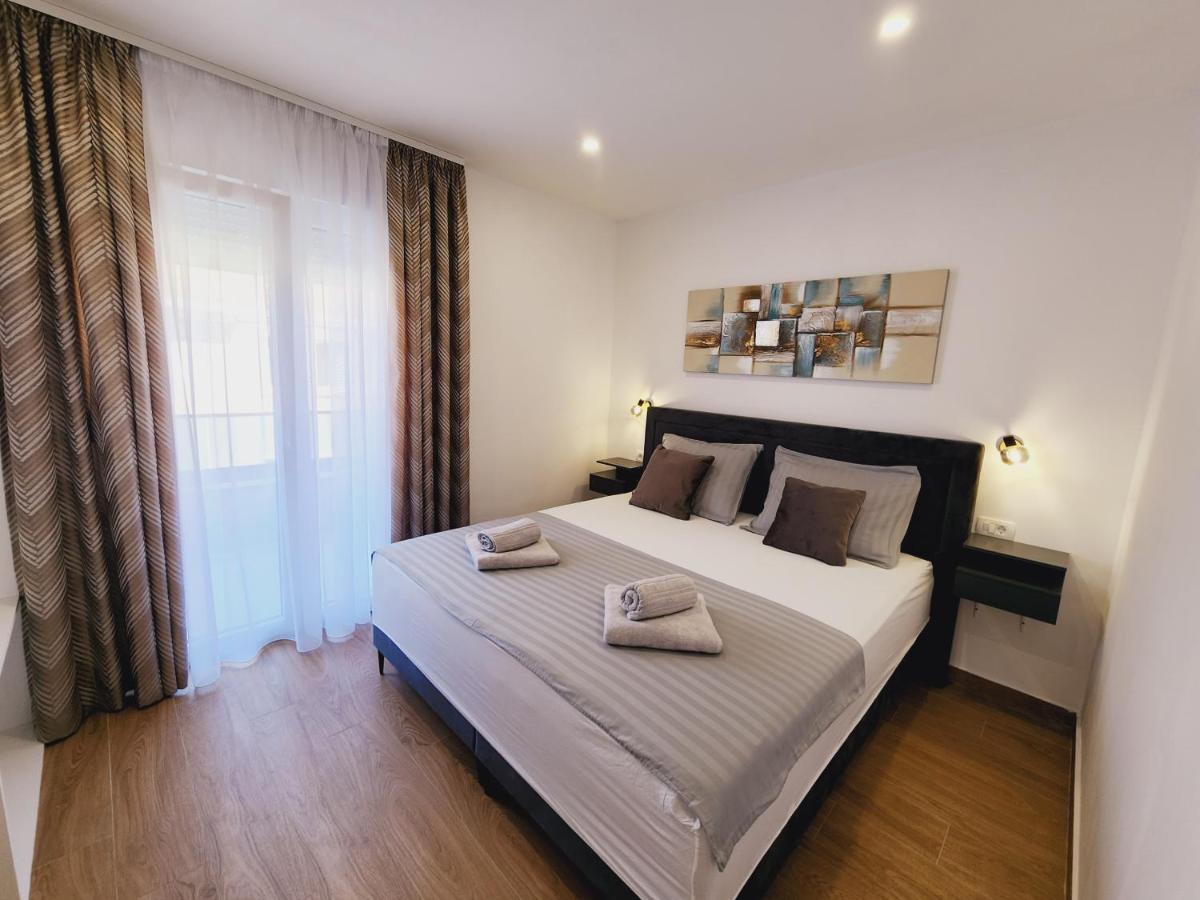 Luxury Penthouse White Angel Duce